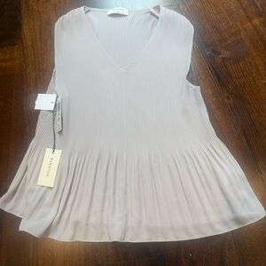 Babaton Damien Blouse in Soft lilac. Sz XS. NWT